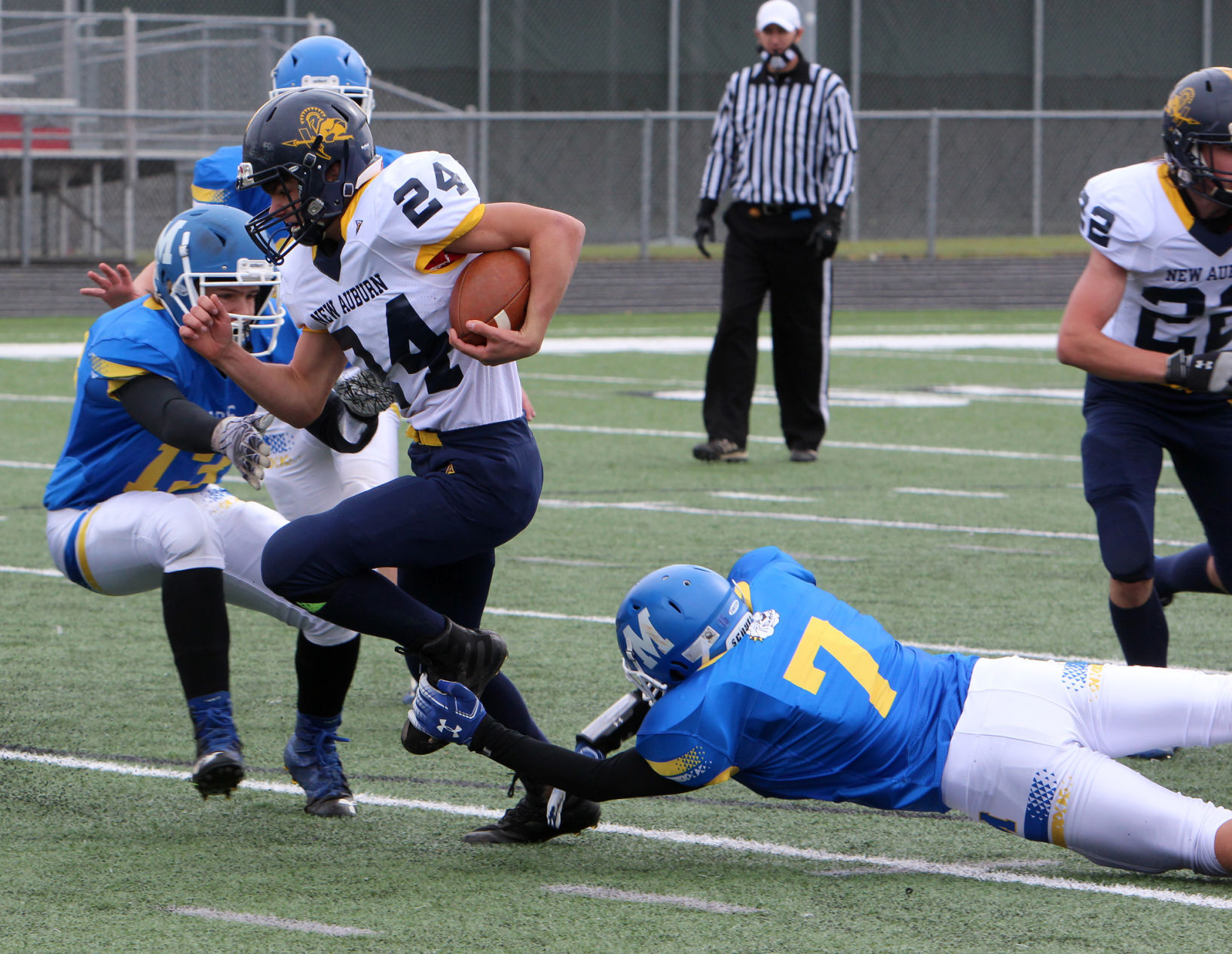 New Auburn at McDonell football 10-3-20